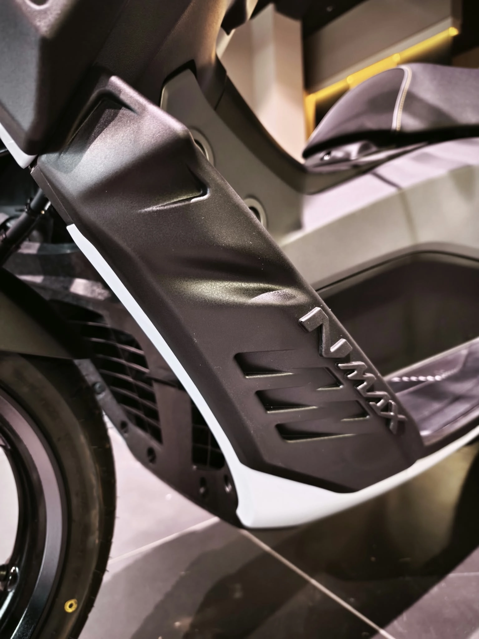 MODİMOT YAMAHA NMAX 125/155 ALT BACAK KORUMA SETİ (2025-2026)