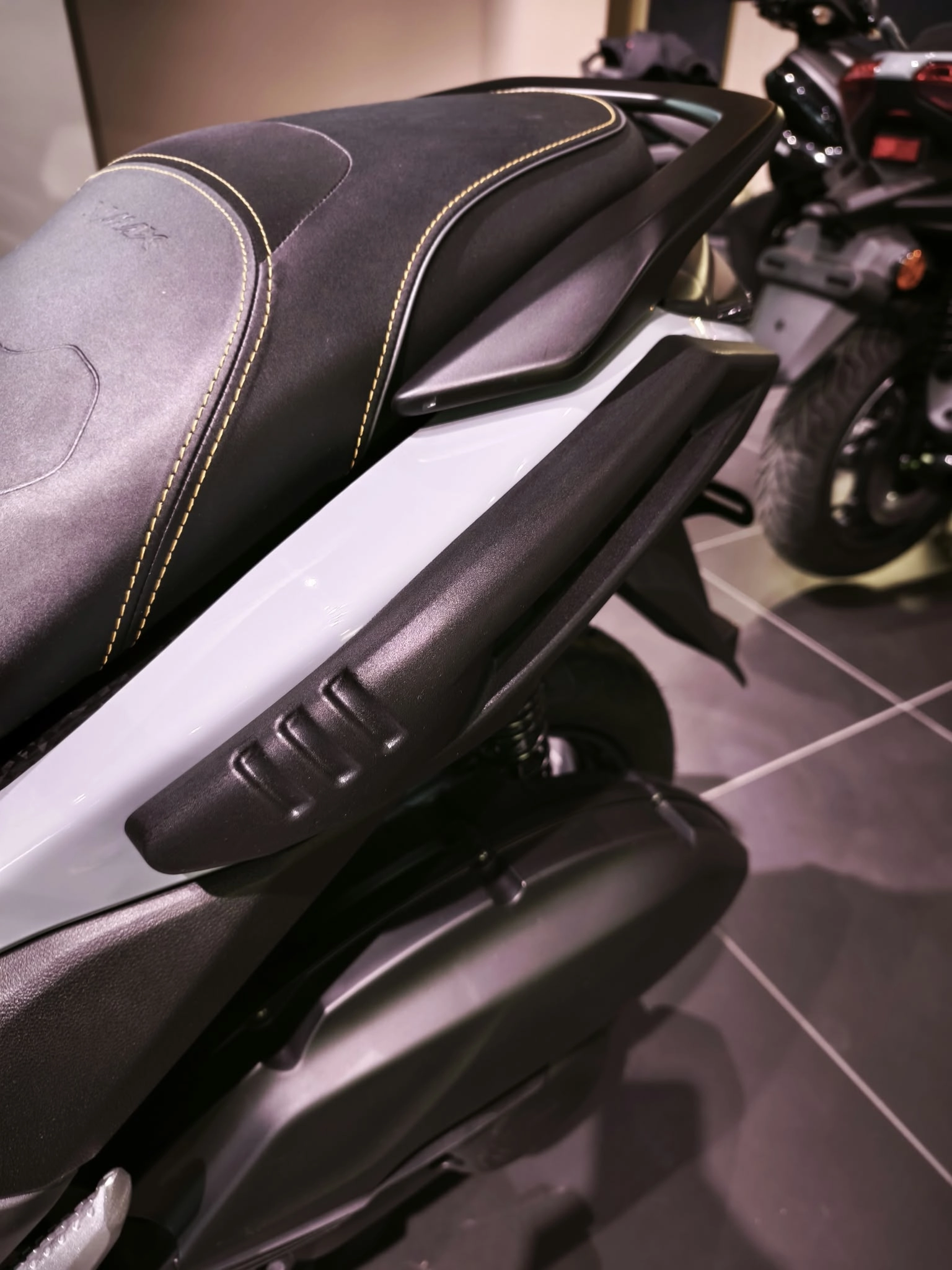 MODİMOT YAMAHA NMAX 125/155 SELE ALTI  KORUMA SETİ (2025-2026)