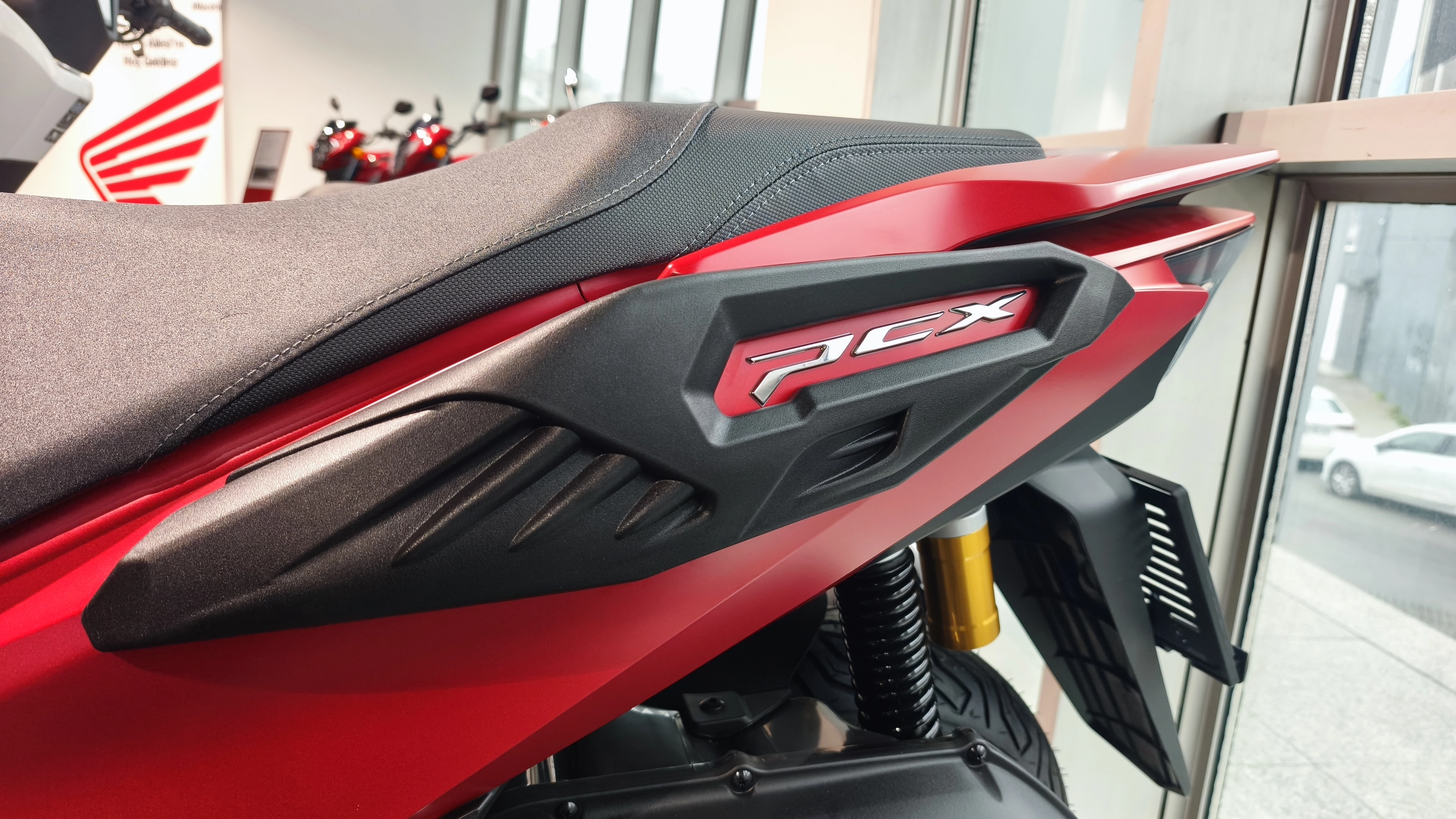 MODİMOT PCX 125 (2025-2026) SELE ALTI KORUMA SETİ